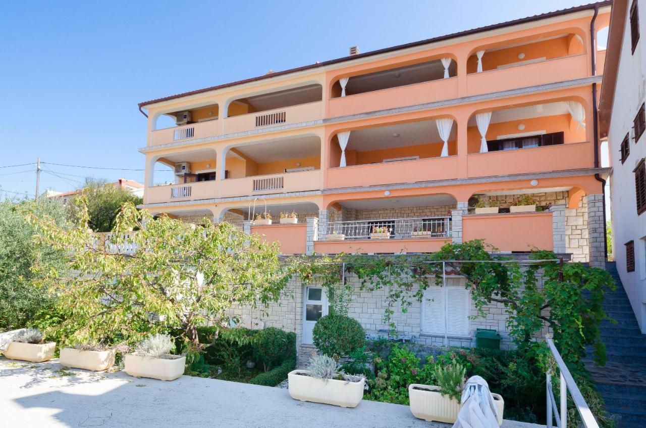Apartments Mirjana B Лопар Экстерьер фото