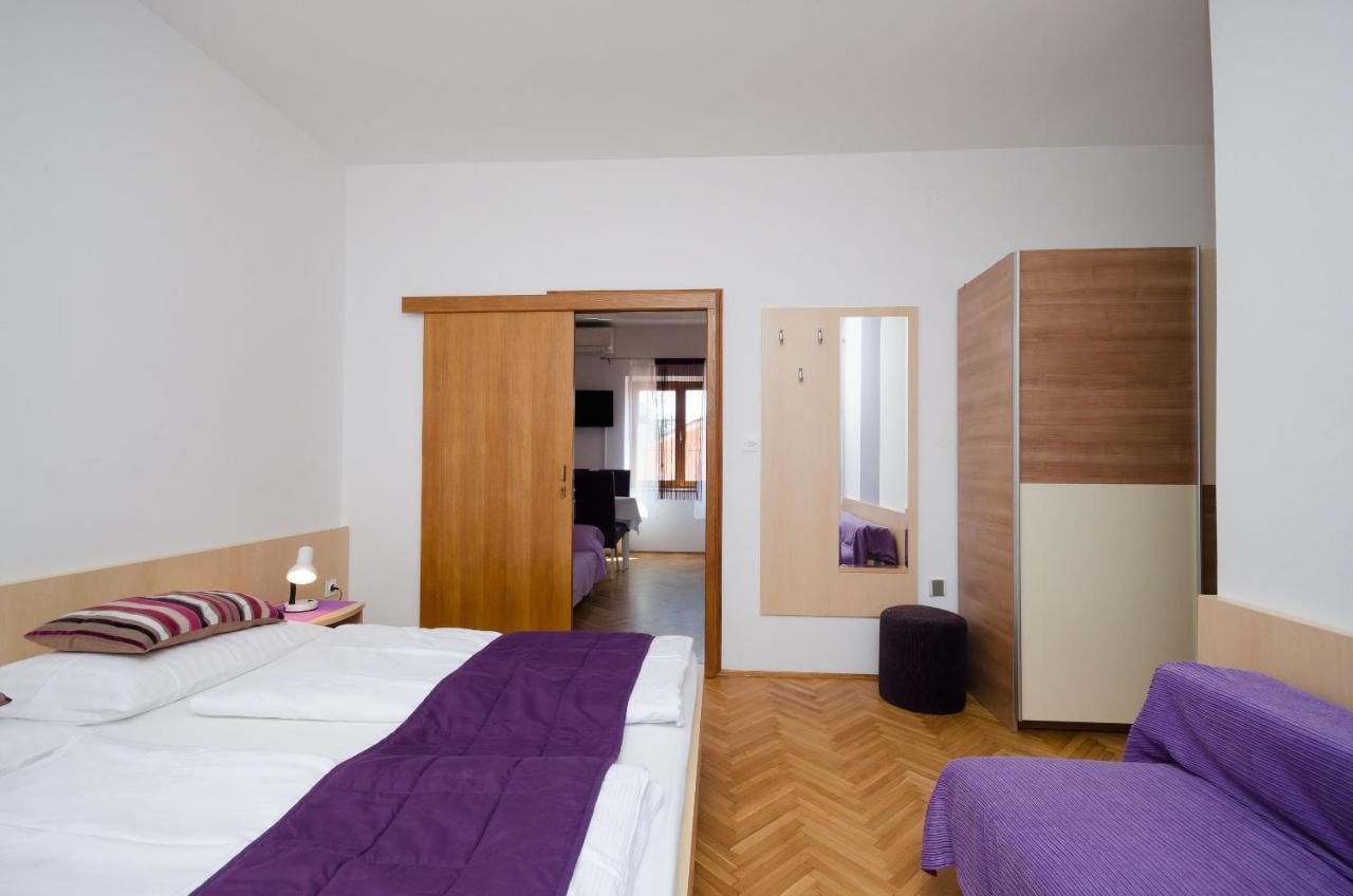 Apartments Mirjana B Лопар Экстерьер фото